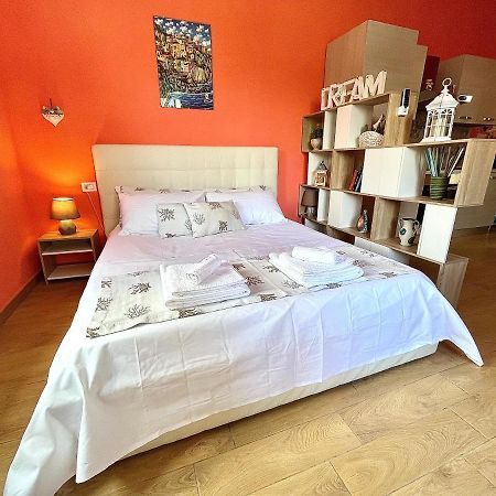 Ca Del Vins - Studio Flat In La Spezia Dış mekan fotoğraf