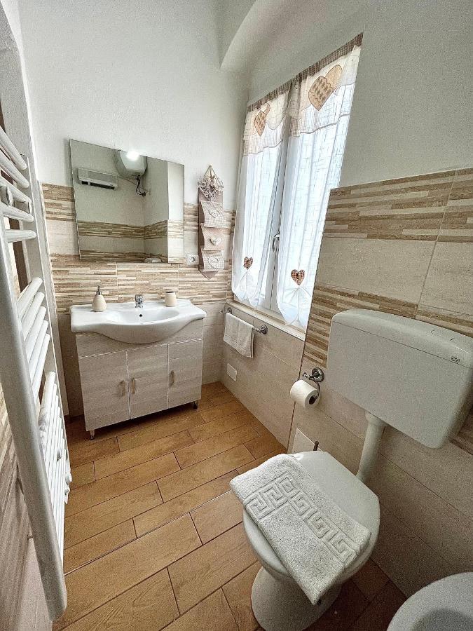 Ca Del Vins - Studio Flat In La Spezia Dış mekan fotoğraf
