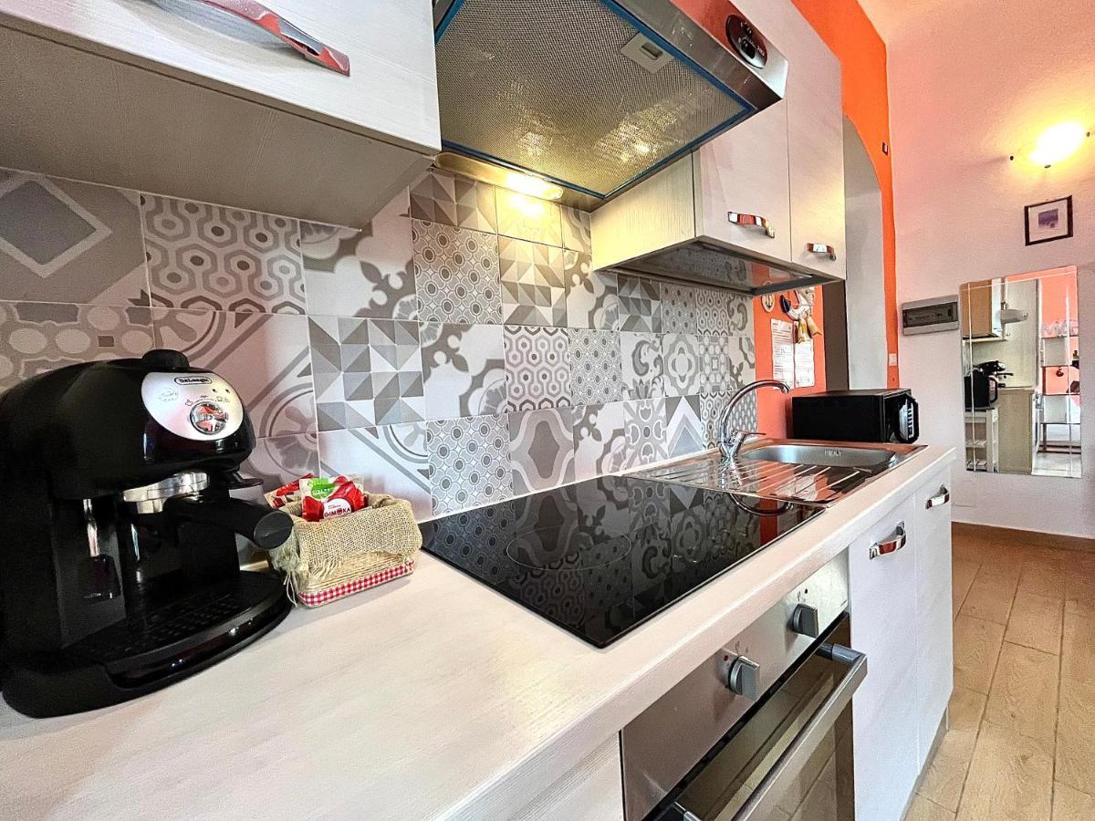 Ca Del Vins - Studio Flat In La Spezia Dış mekan fotoğraf